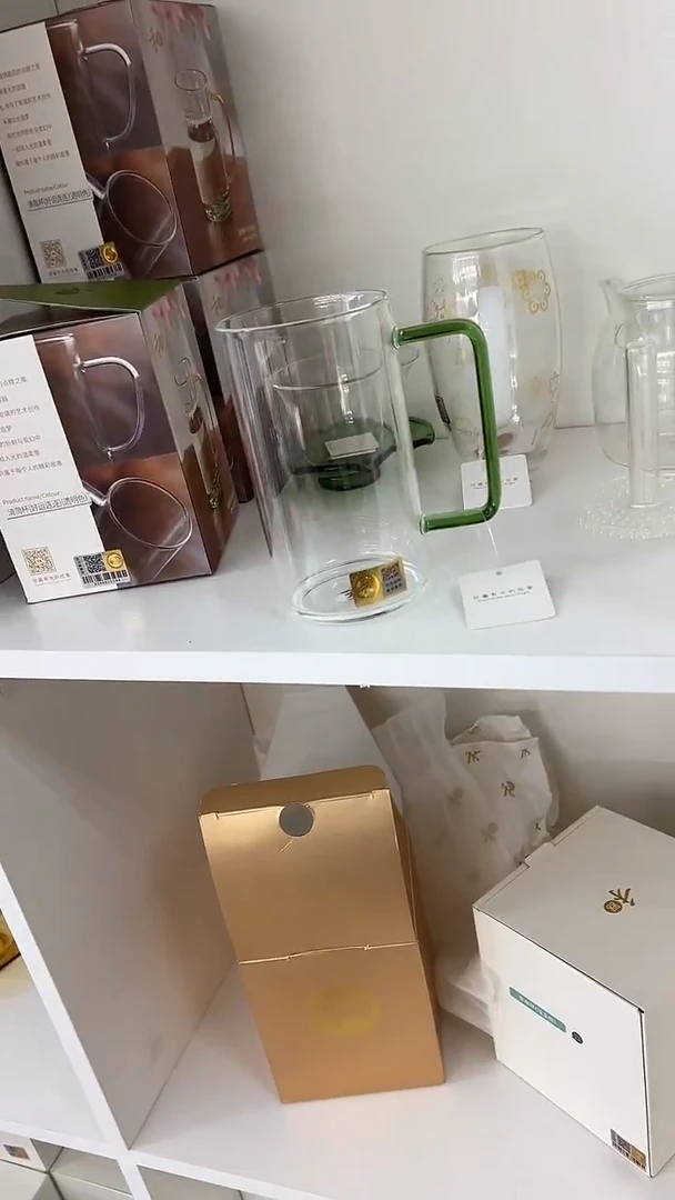 清怡杯湖绿。。。。。。