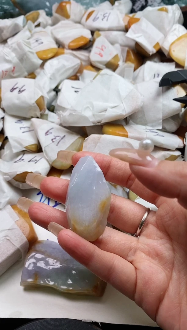 翡翠裸石翡翠挂件裸石拍俩单发货