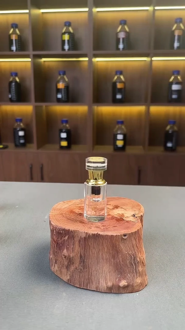 海南黑油格古法精油1克   按实际克重发货