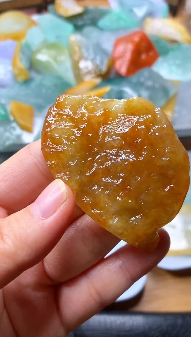 颈饰未镶嵌翡翠2