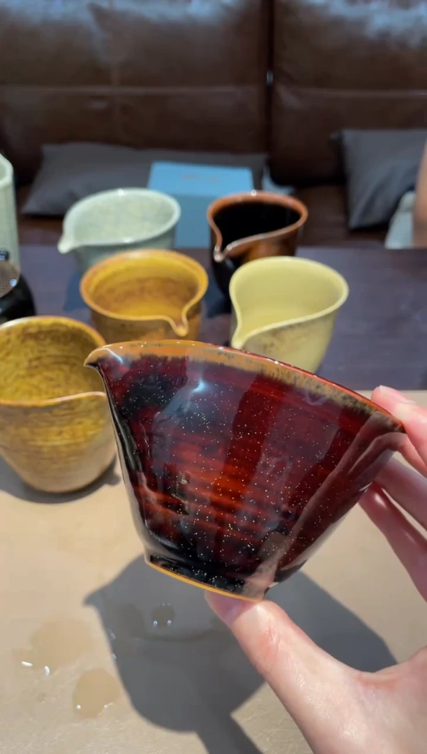齐****筝4物衍山坊公道杯