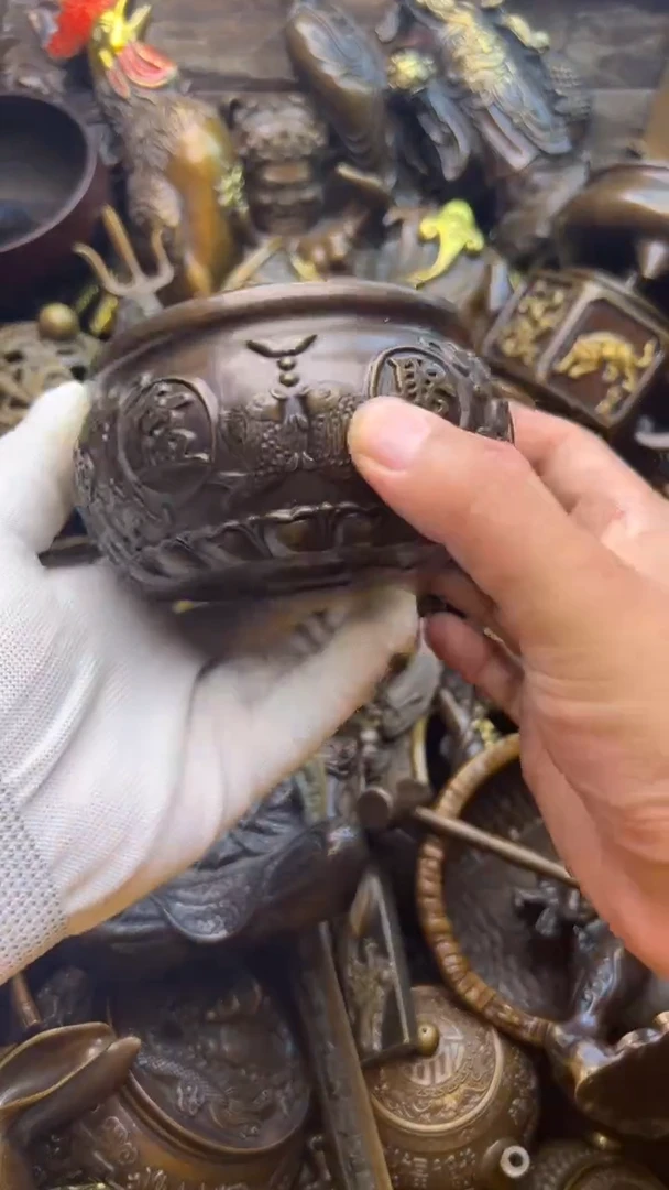 精美铜器，点击下单