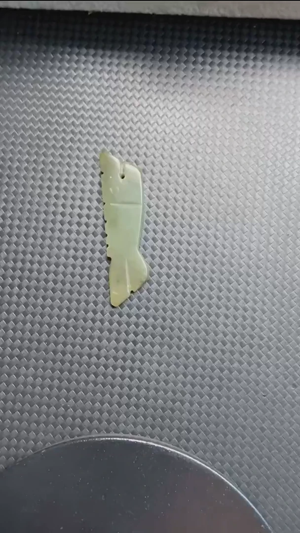 和田玉未镶嵌吊坠(不含链)303鱼
