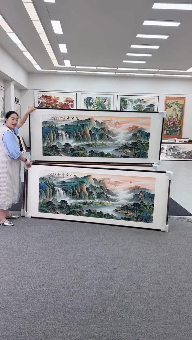 国画翰****选手绘  219*88   富水长流