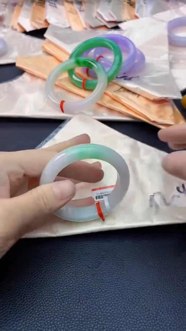 未镶嵌手镯翡翠0701588466