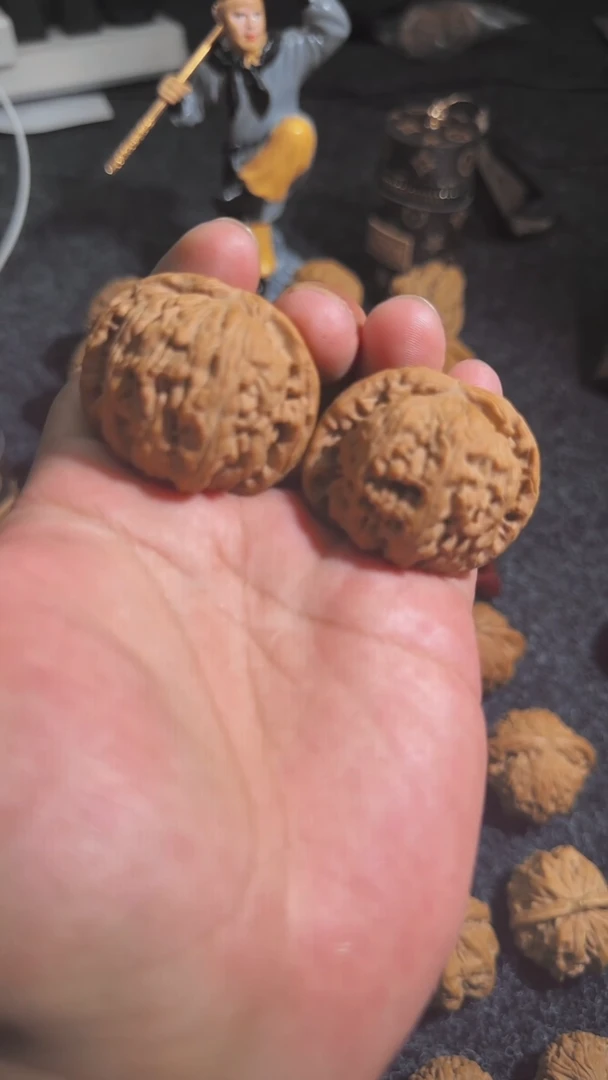 把件文玩核桃全品无修白狮子大眼睛43/40