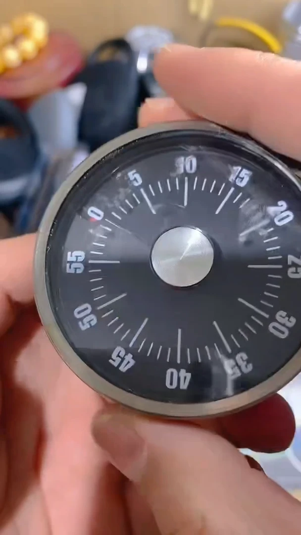 【闪购商品】瓷器瓷片15奥里给给