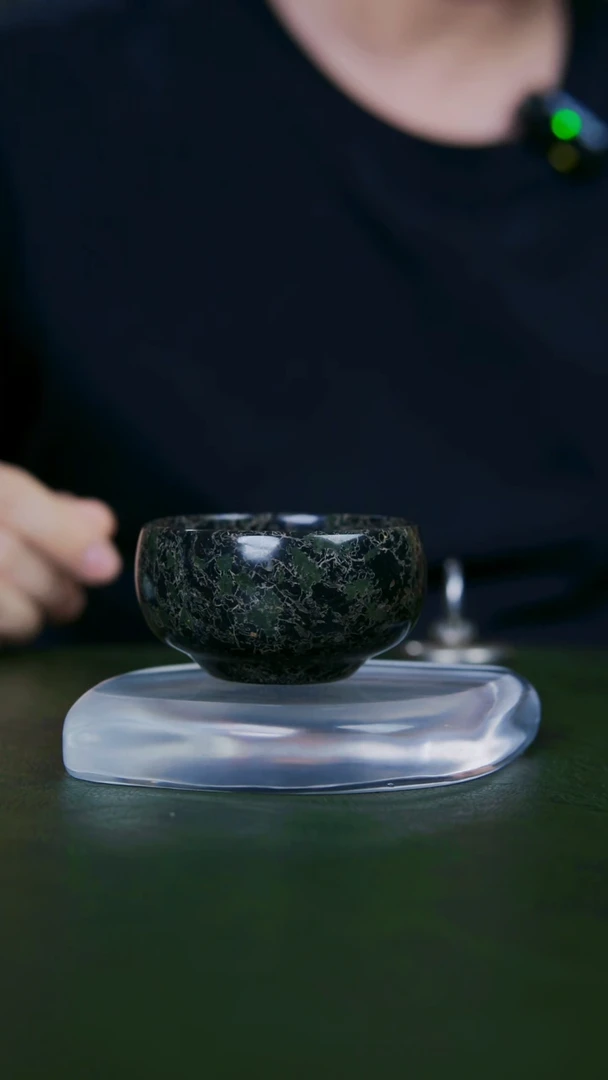 56老师手工作品，梅花玉一物一拍