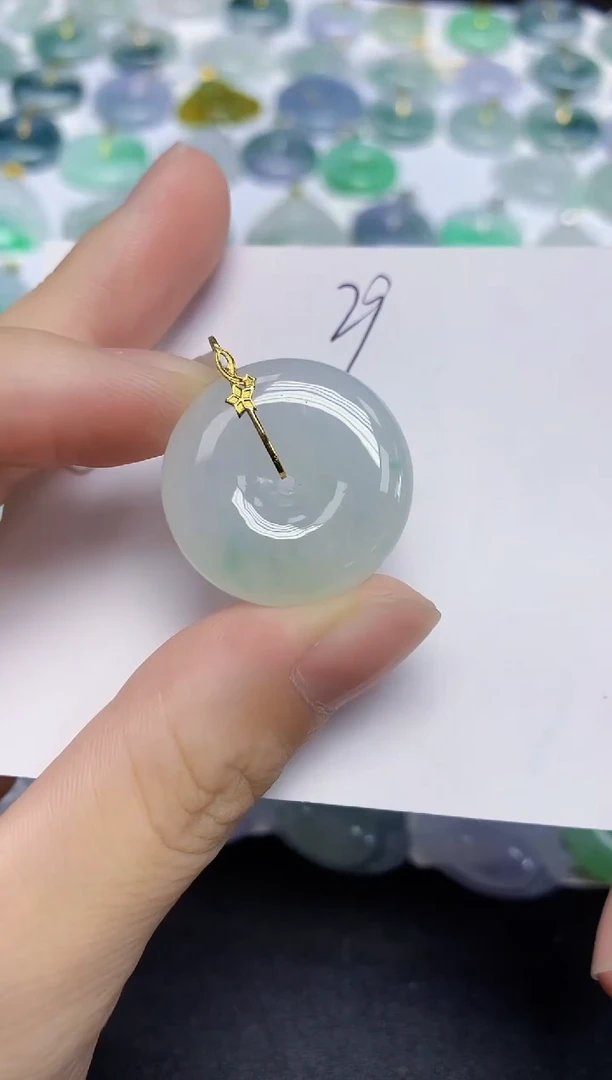 颈饰18K金镶嵌翡翠天然缅甸翡翠A货翡翠百元以上9元证书费自理