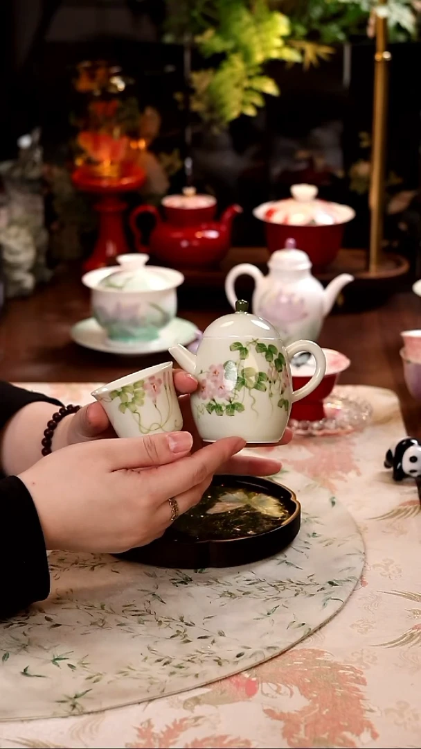 错版晨露一壶一杯