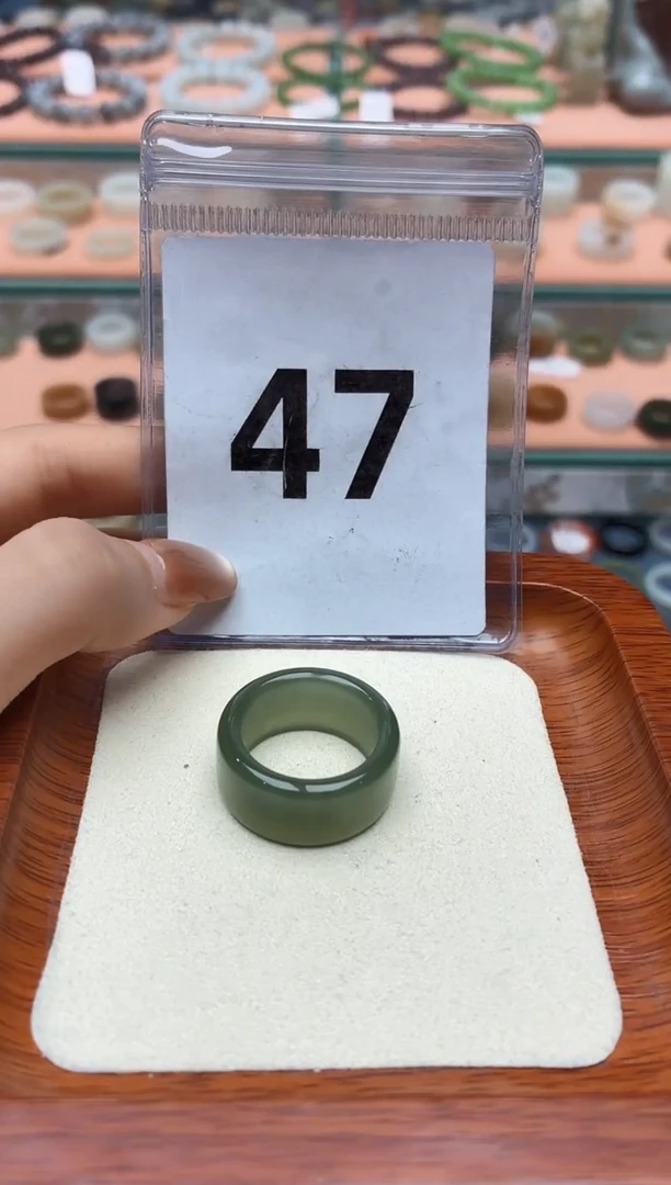 未镶嵌戒圈和田玉17号