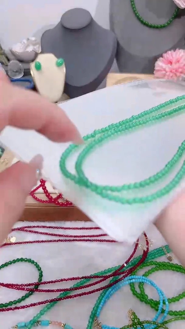 颈饰银S925镶嵌绿水晶圆小59