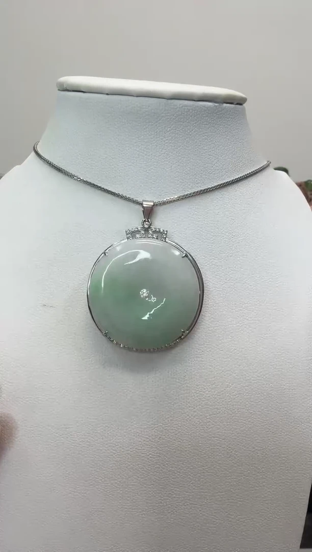 翡翠银S925镶嵌吊坠(赠链)平安扣