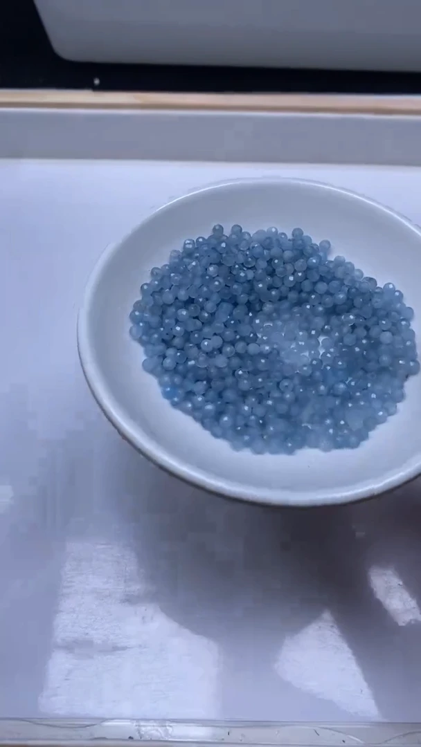 未镶嵌珠宝半成品水晶B788 海蓝切面3mm30个8.8元