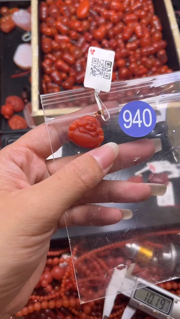 南红玛瑙未镶嵌珠宝奇石940