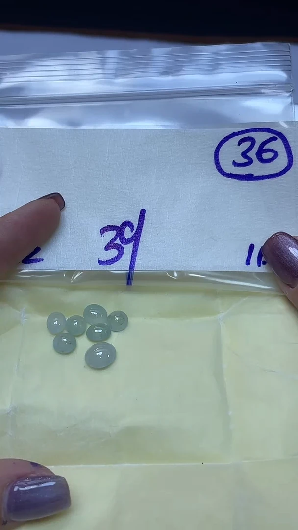 未镶嵌定制翡翠毛货需精细抛光多样性发一件蛋面+39元036