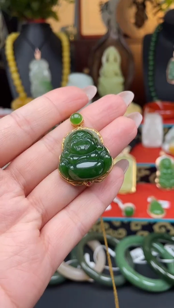 和田玉18K金镶嵌颈饰吊坠ge29