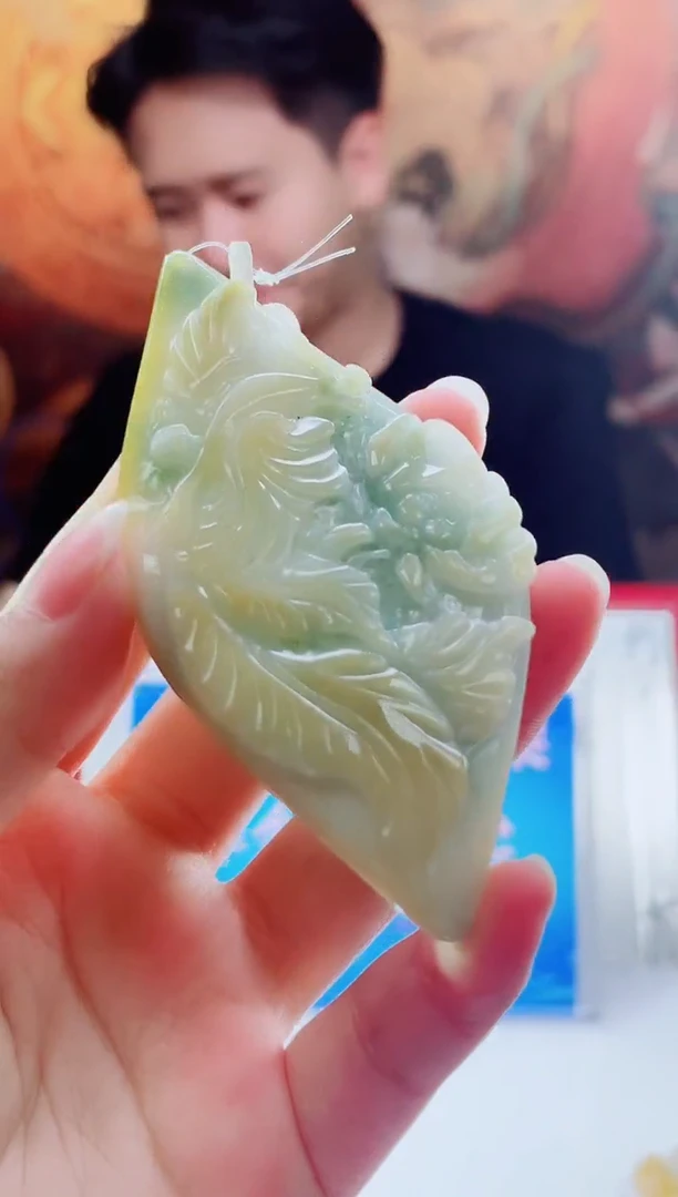 颈饰未镶嵌翡翠多样性发其一