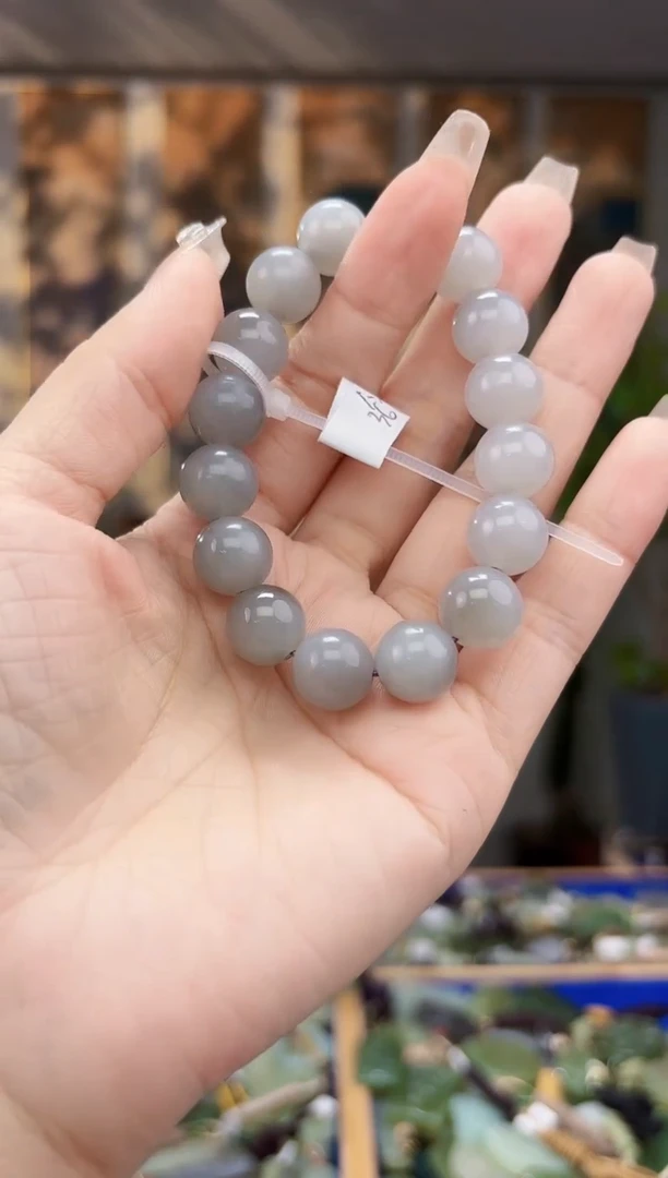 和田玉未镶嵌挂件拍一发一