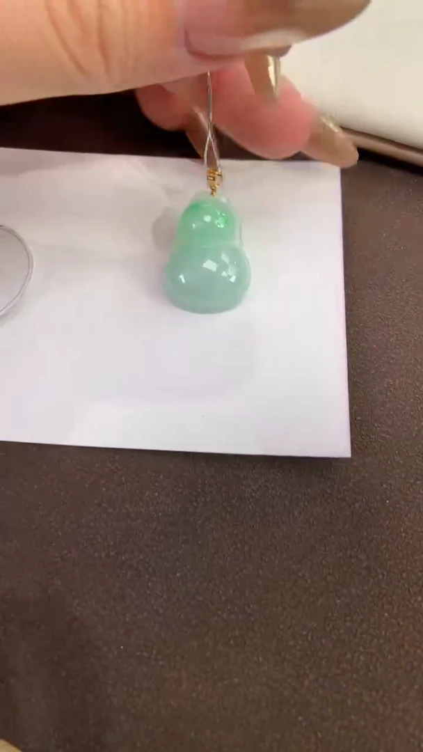 翡翠18K金镶嵌吊坠(赠链)天然缅甸A货翡翠