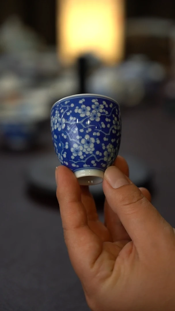 景德镇全手工手绘冰梅纹铃铛杯