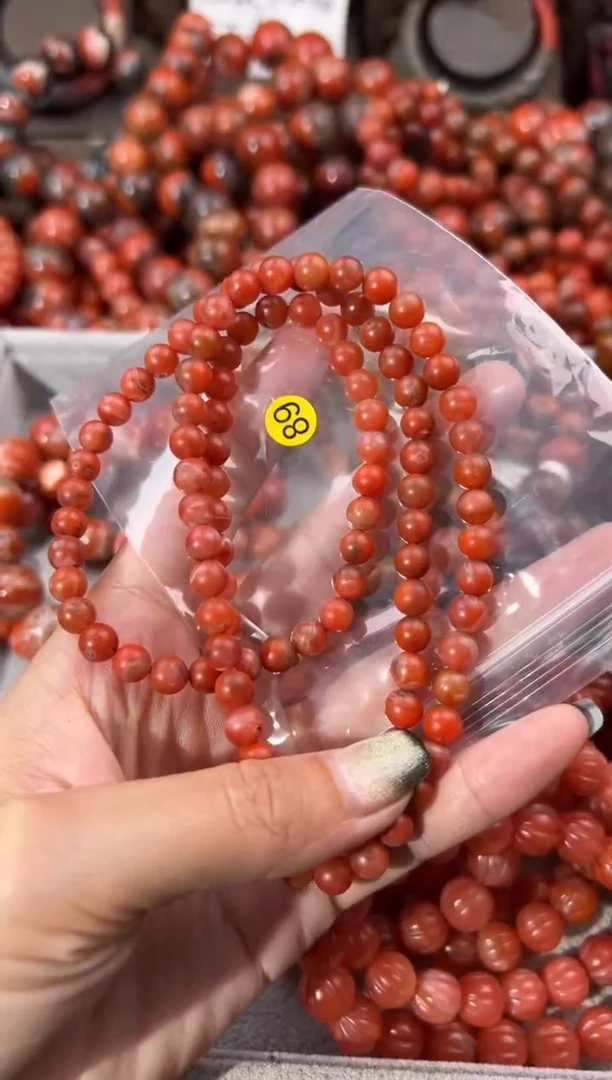 未镶嵌手串南红玛瑙6+