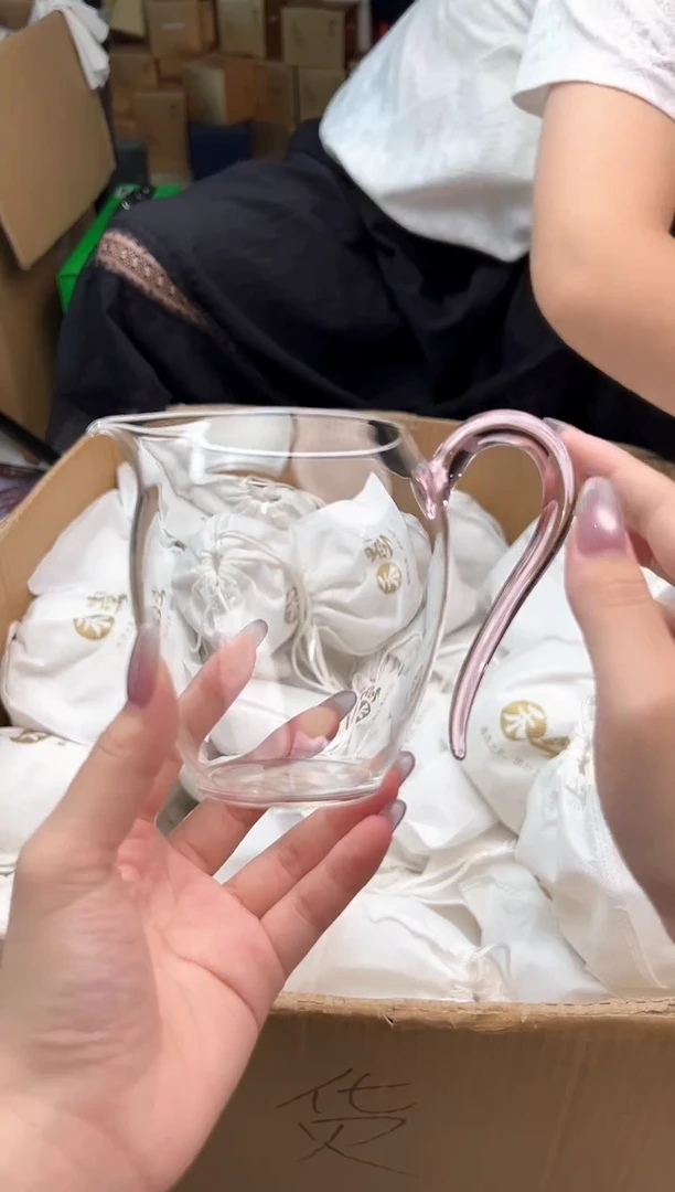 禾墨清雅浅粉色