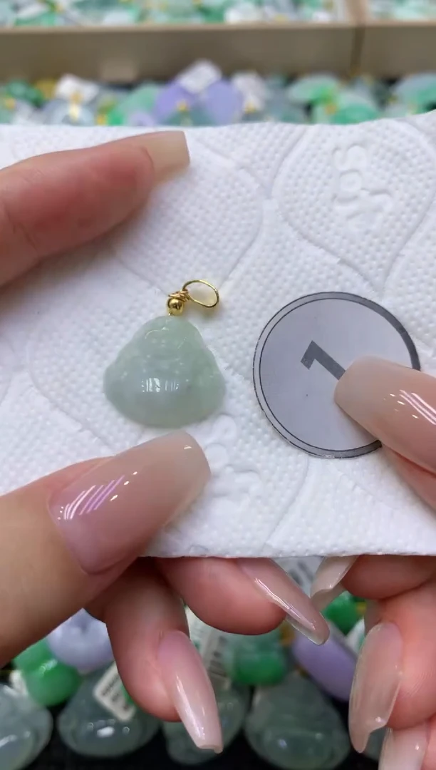 颈饰未镶嵌翡翠天然缅甸翡翠A货