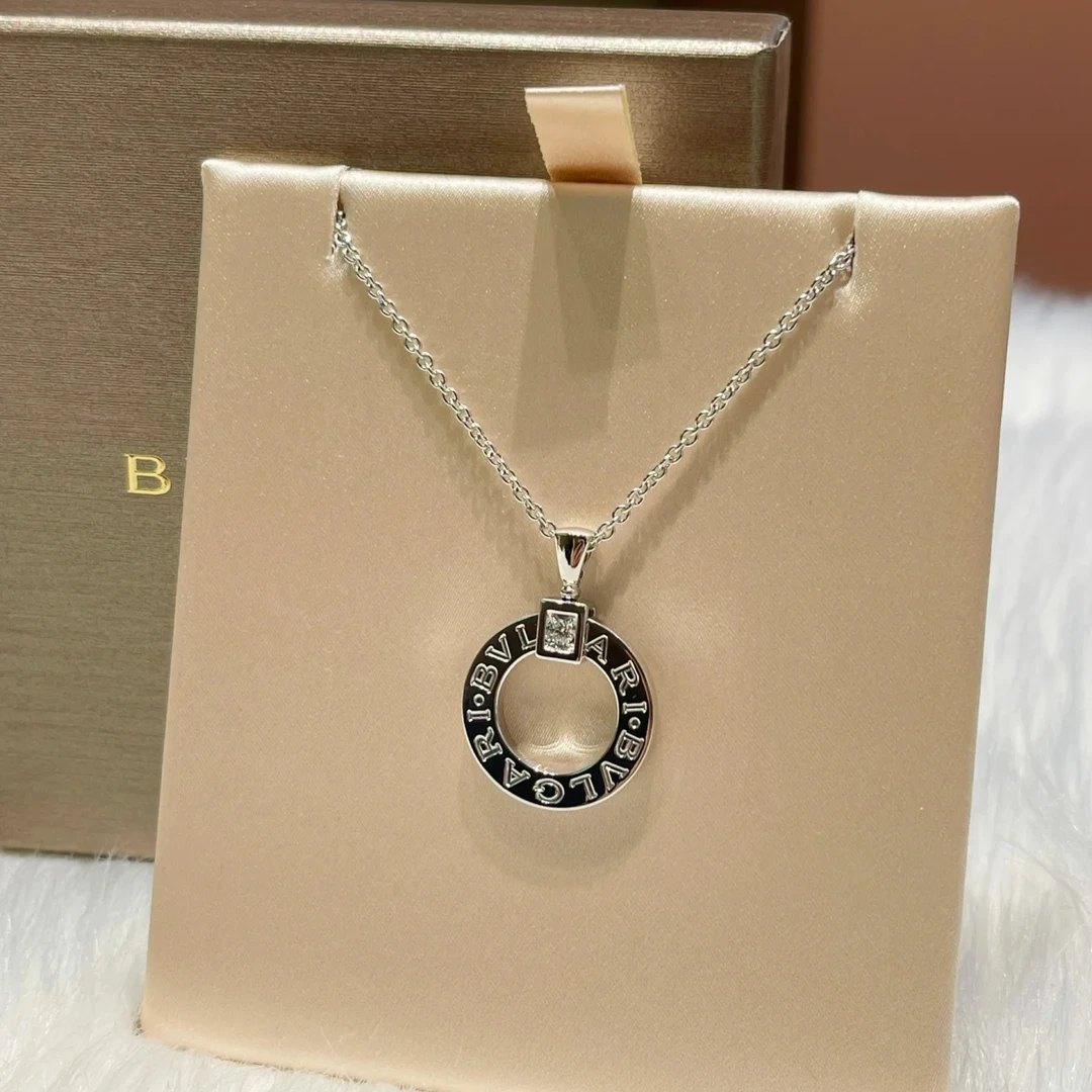 95新 BVLGARI/宝格丽 小花6珊 单钻镂空大圆饼项链 18K白金/钻石