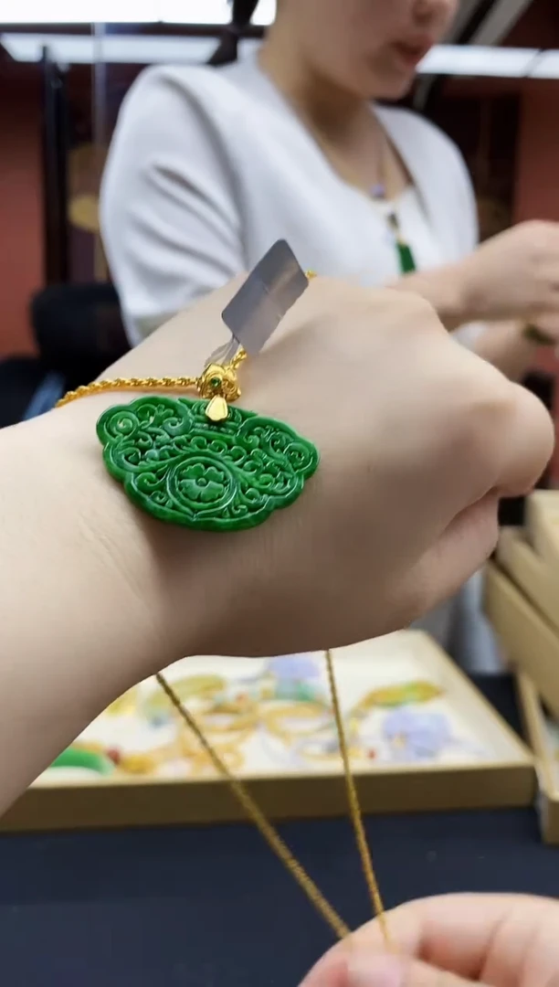 颈饰未镶嵌翡翠翡翠吊坠