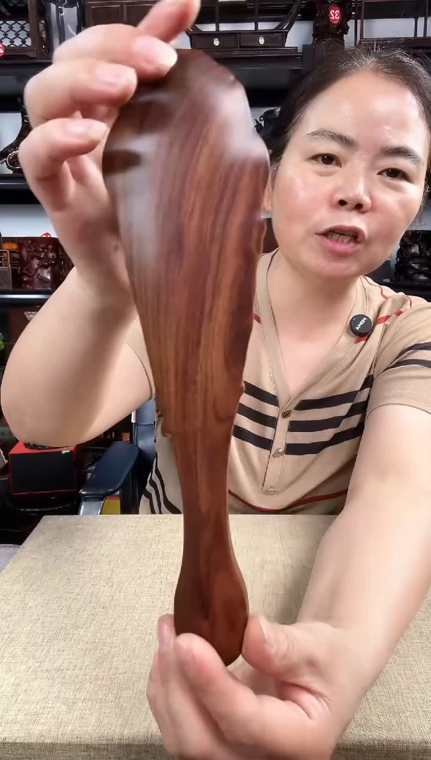 木捶背老李红木工艺品