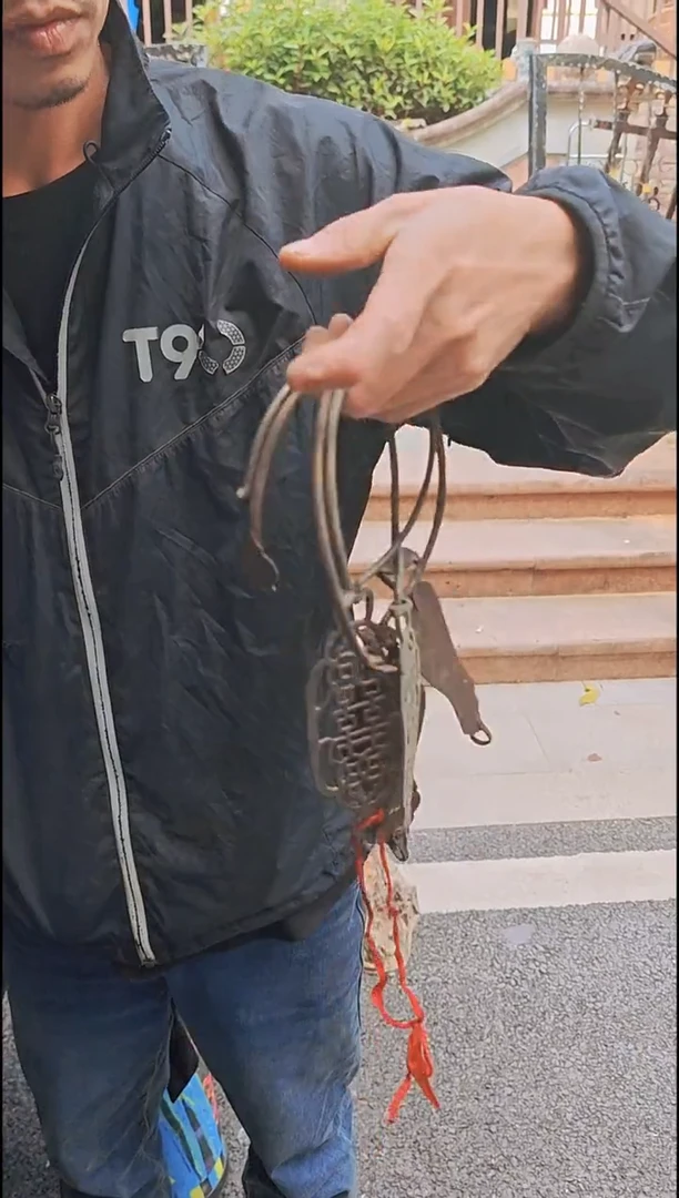 茶盏小**8直播闪购改价链接