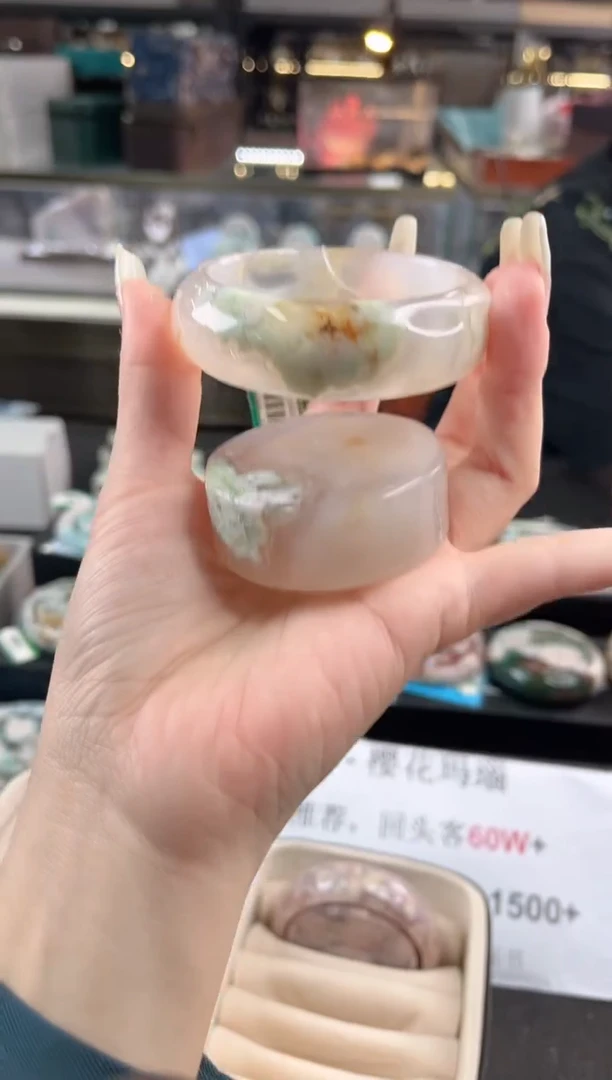 未镶嵌手镯石英质玉54圈口（赠品镯心）2S9557