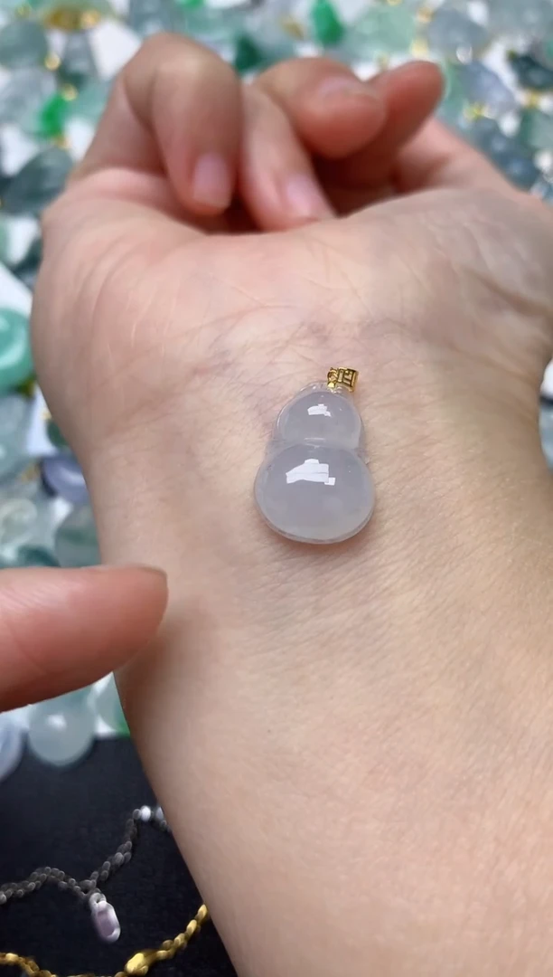 颈饰18K金镶嵌翡翠天然缅甸A货翡翠