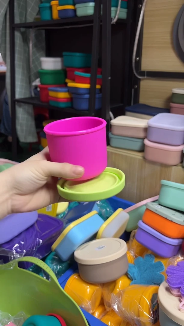 硅胶HX-玫红底绿盖-250圆盒