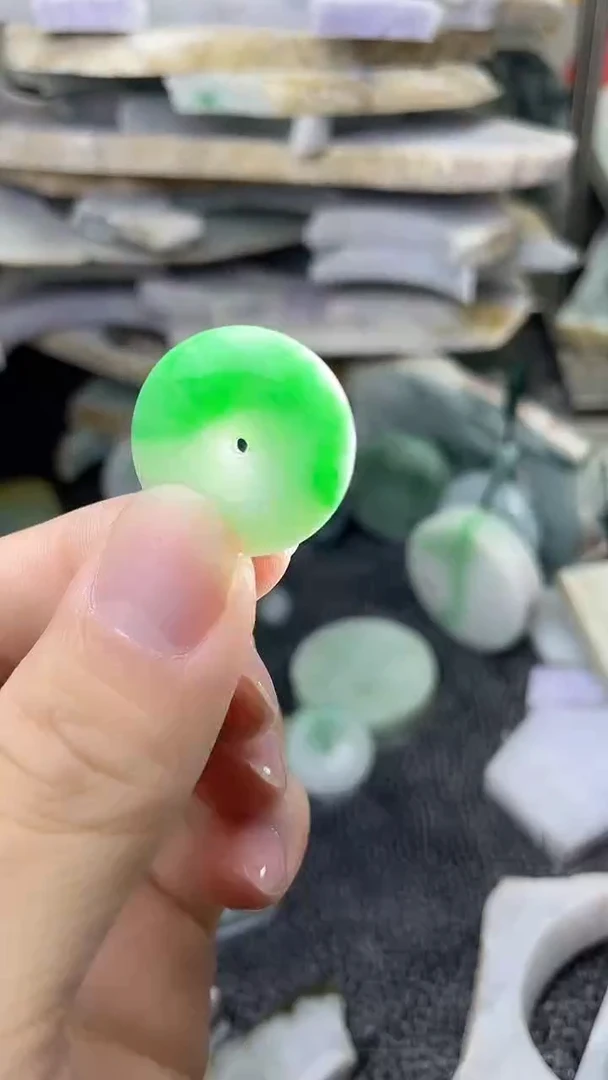 裸石翡翠天然A货翡翠板料