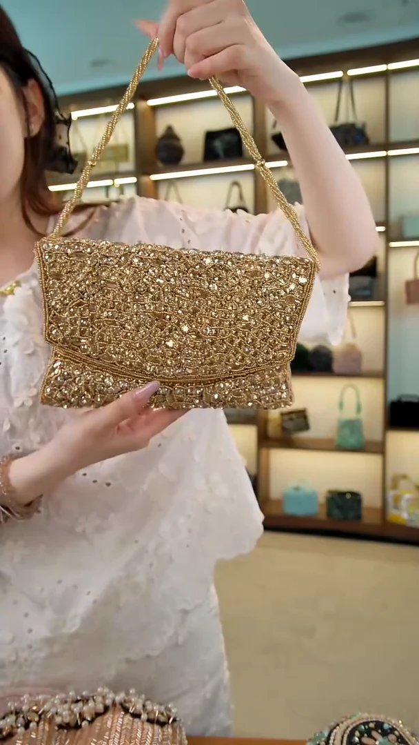 织绣百格汇手工串珠包精选号