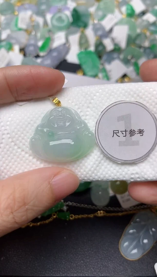 颈饰18K金镶嵌翡翠天然缅甸A货翡翠