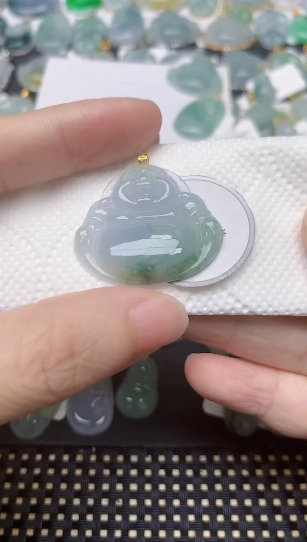 翡翠18K金镶嵌颈饰天然缅甸A货翡翠