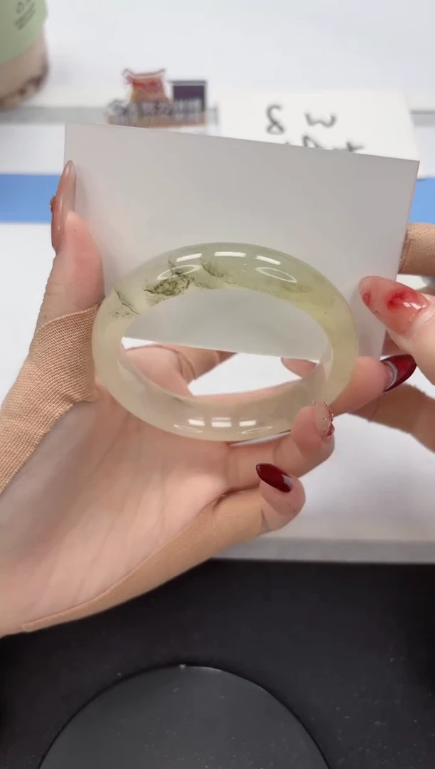 【闪购商品】石英质玉手镯未镶嵌A217-59.1