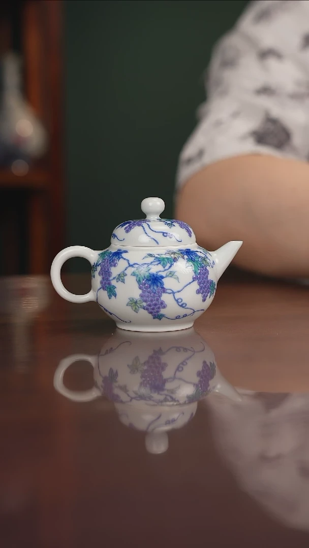 空山明月 青花斗彩