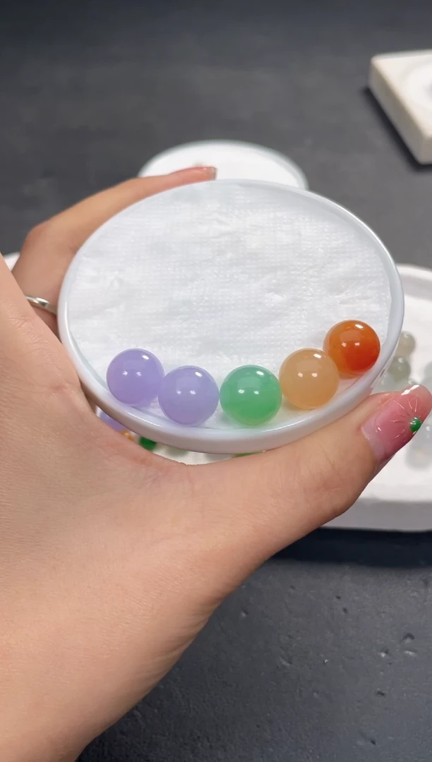 未镶嵌定制翡翠柠*茶啊A888