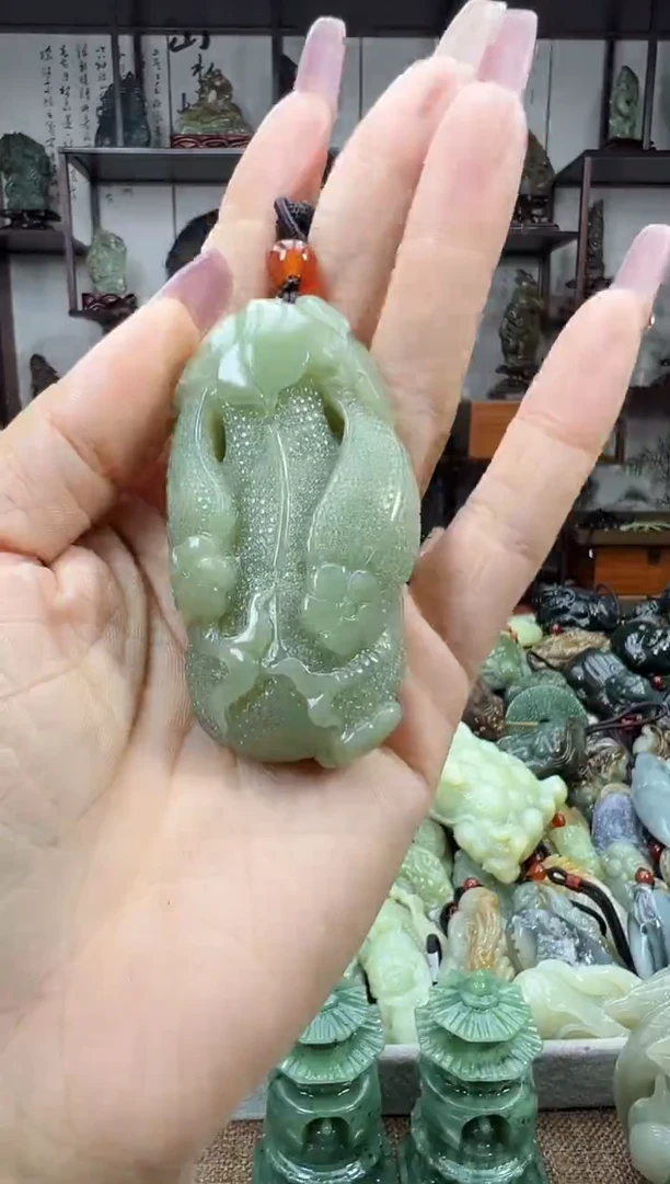 未镶嵌和田玉把件1