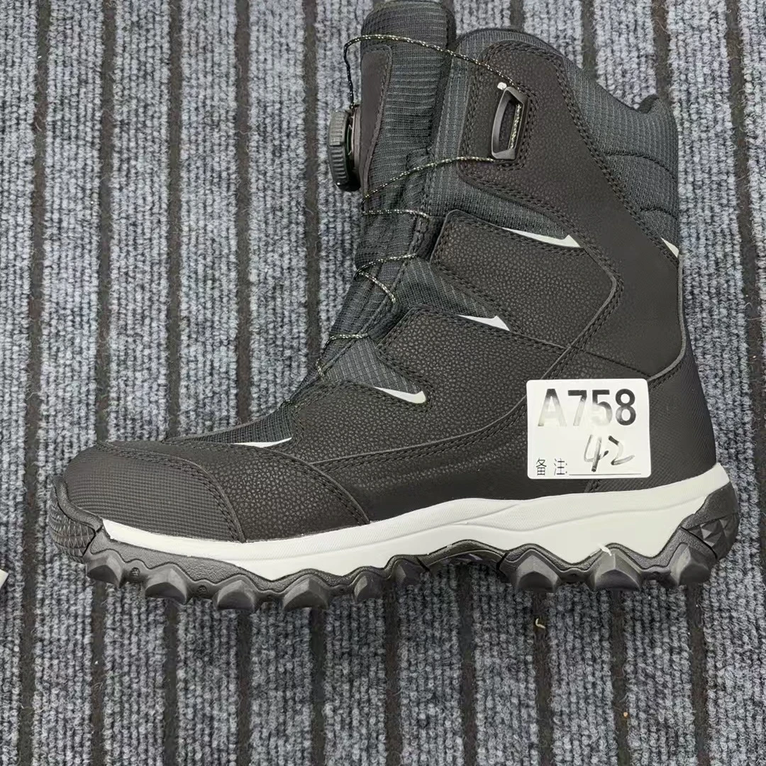 男女户外休闲鞋a758