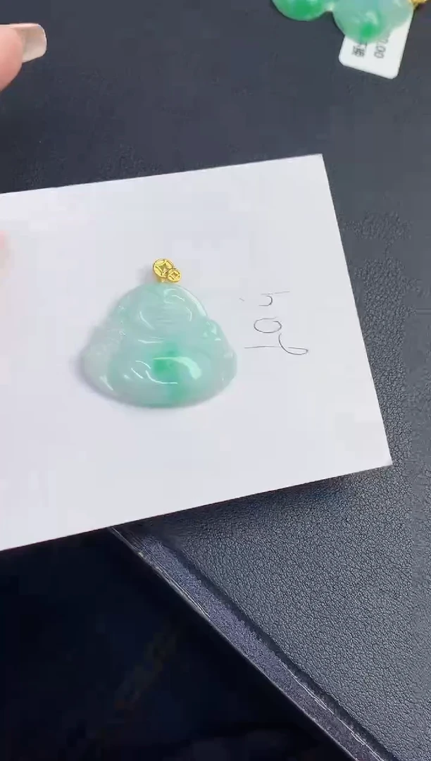 翡翠未镶嵌颈饰缅甸天然翡翠A货