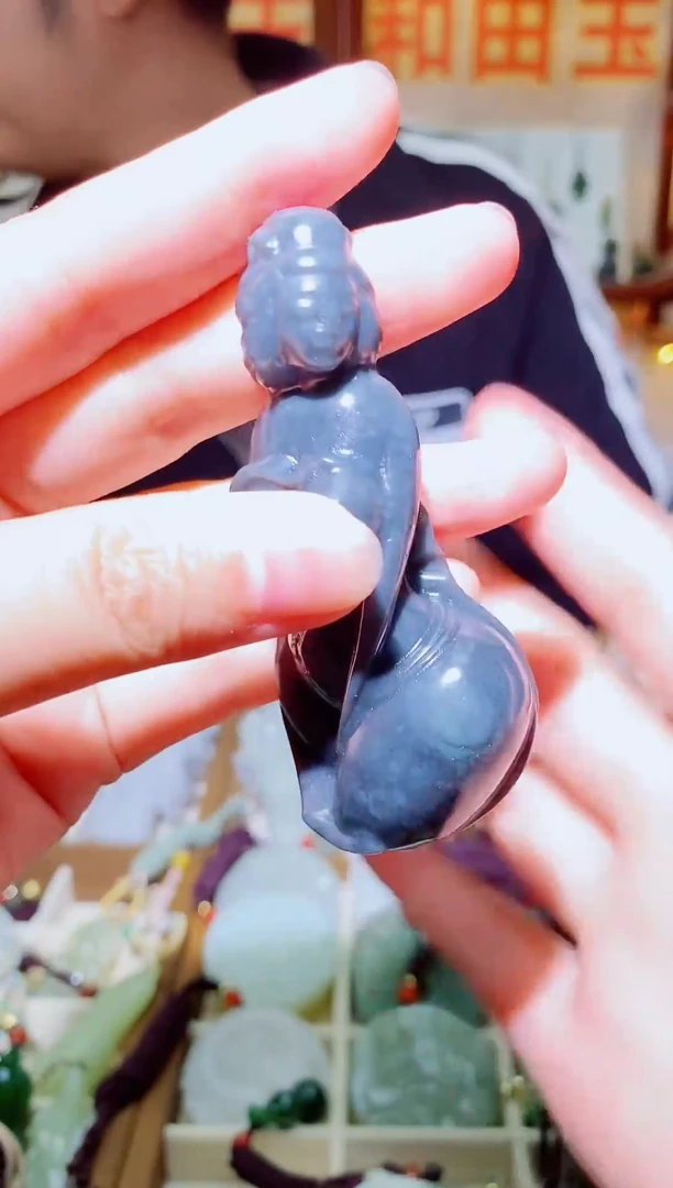 未镶嵌和田玉把件1