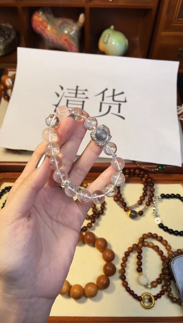 水晶手串未镶嵌白阿赛魔盒单圈