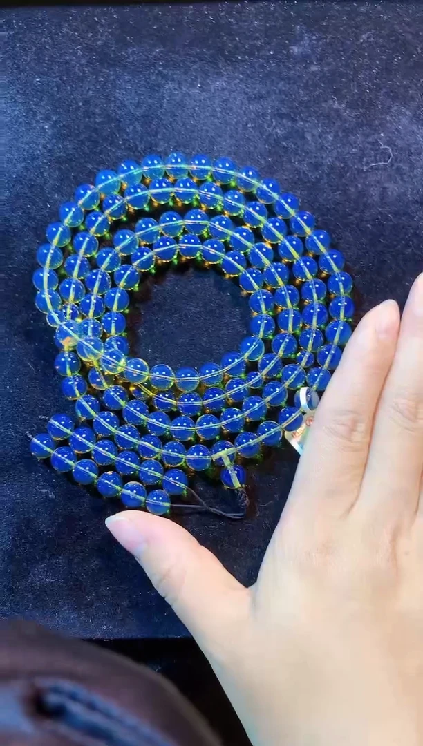 手串蓝珀未镶嵌8MM 天空蓝108