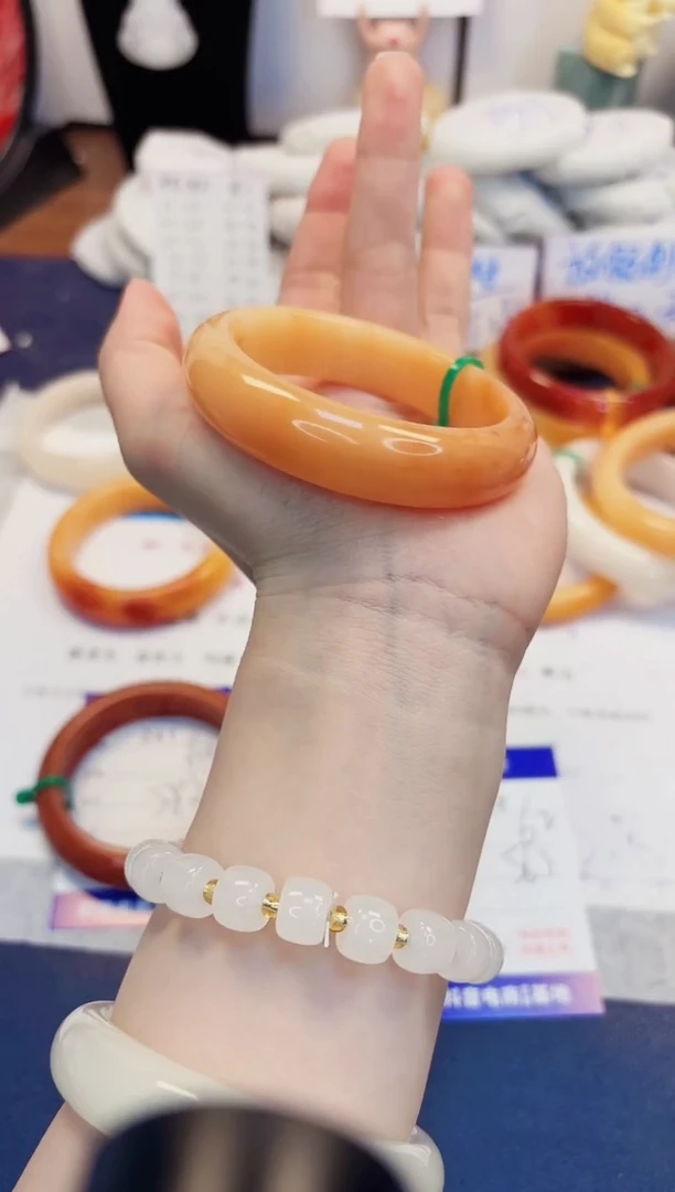 【闪购商品】石英质玉手镯未镶嵌242-财气镯-圈口56