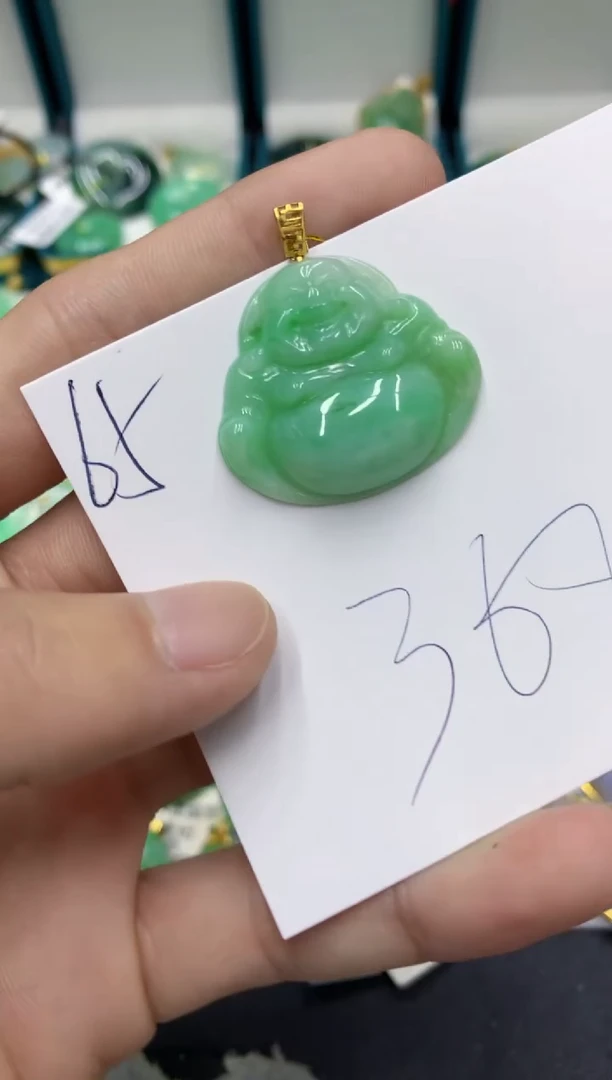 【闪购商品】翡翠颈饰18K金镶嵌翡翠